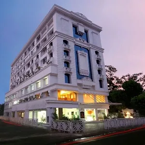 Airlink Castle Hotel Nedumbassery